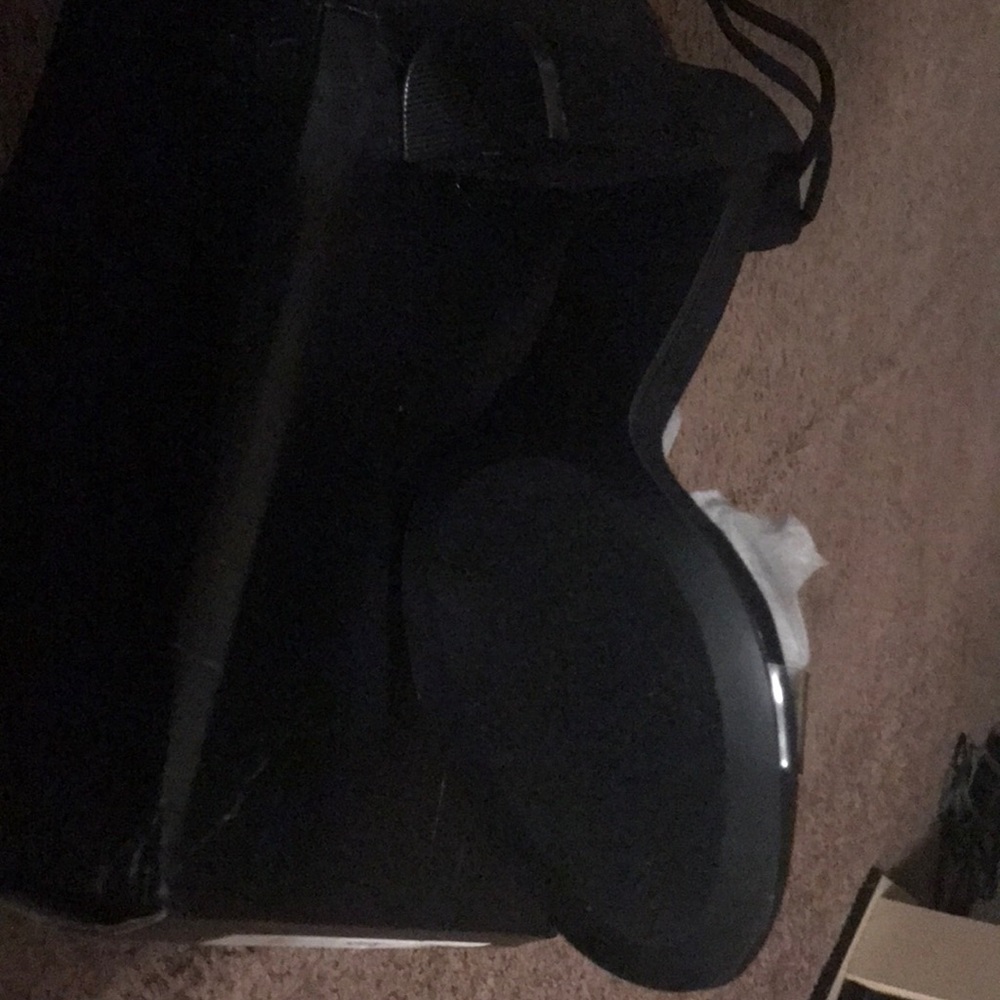 Strap heel - Picture 2 of 2